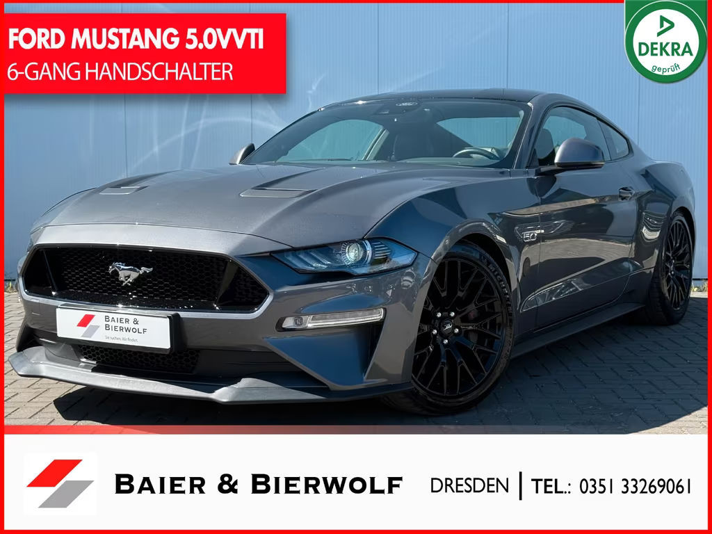 Ford Mustang Fastback GT 5.0 V8