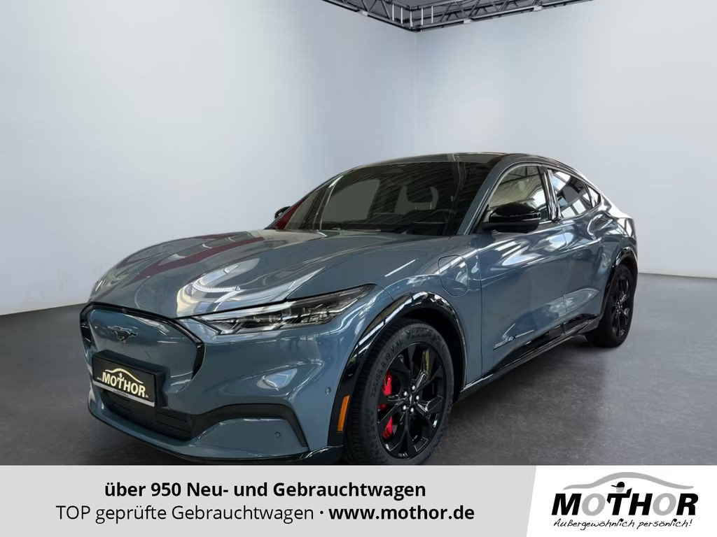 Ford Mustang Mach-E AWD Premium