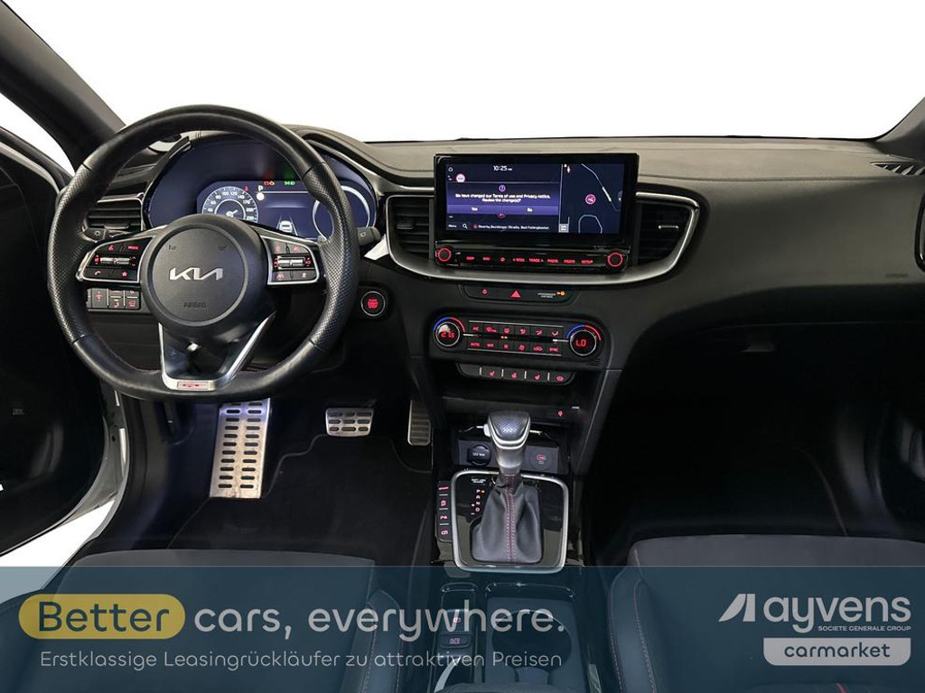 Kia ProCeed