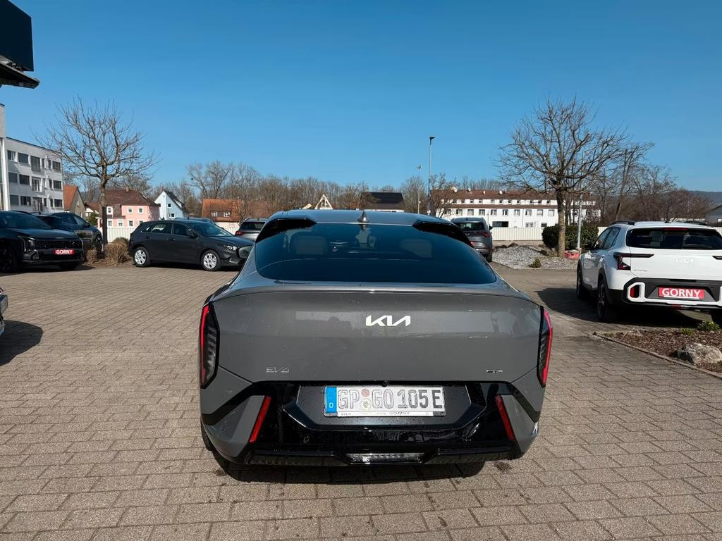 Kia EV4