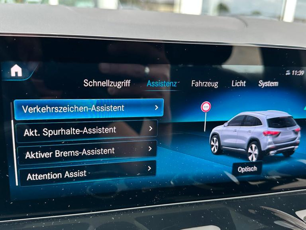 Mercedes-Benz GLA-Klasse
