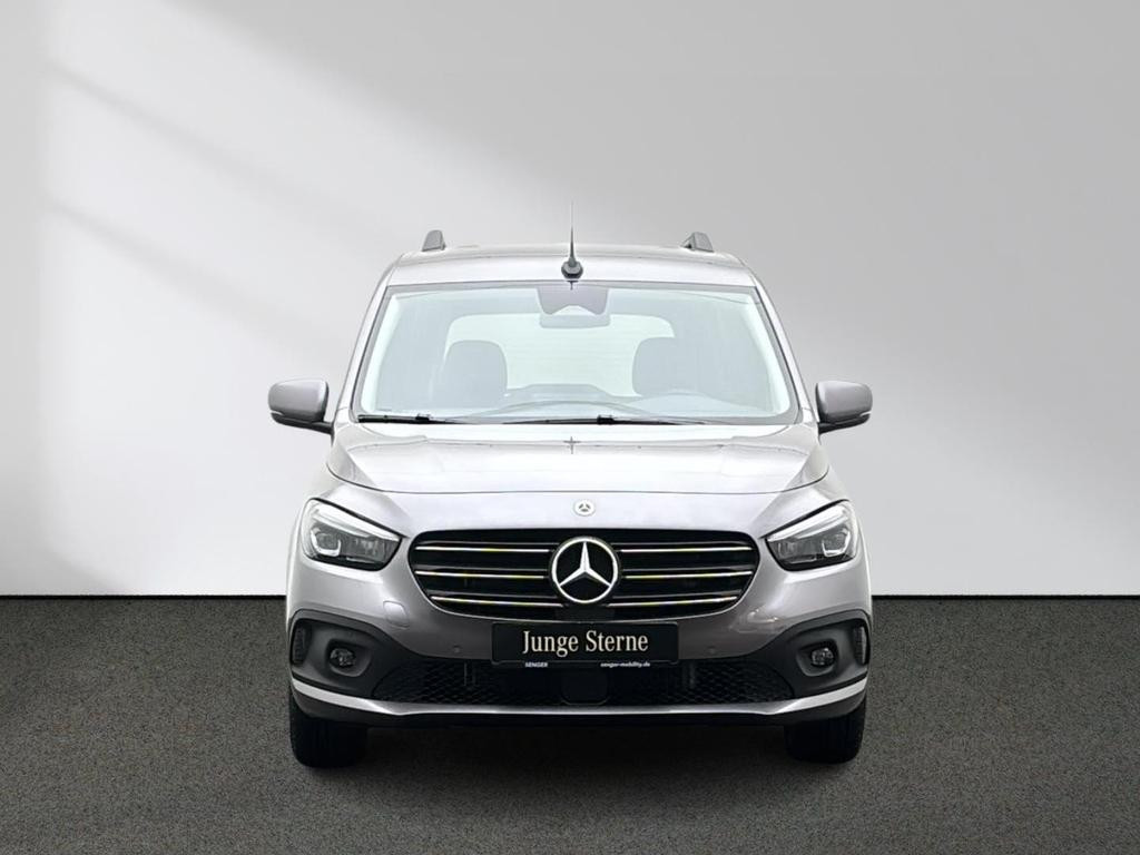 Mercedes-Benz T 180
