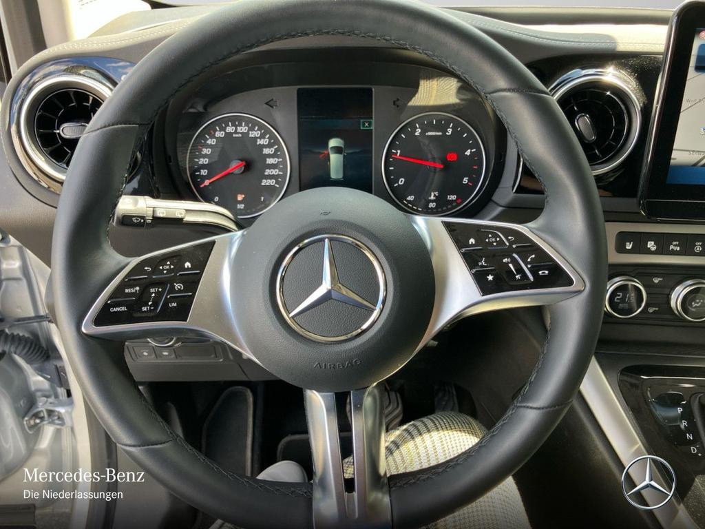 Mercedes-Benz T 180