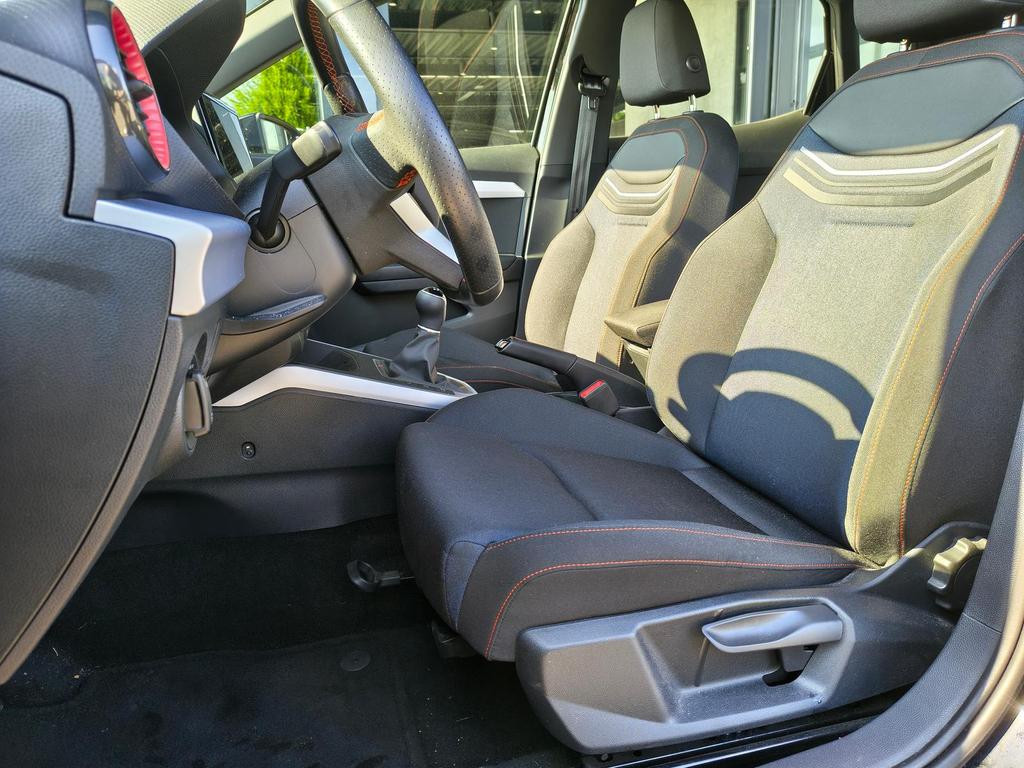 Seat Arona