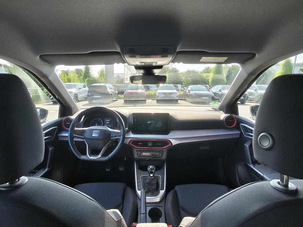 Seat Arona