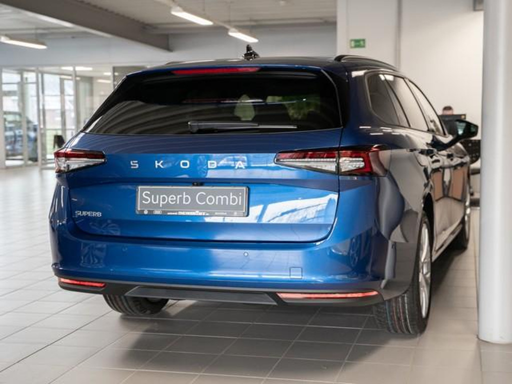 Skoda Superb Combi 2.0 TDI Selection