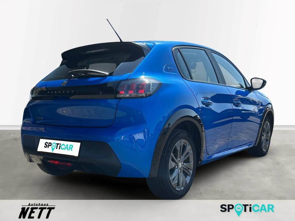 Peugeot e-208