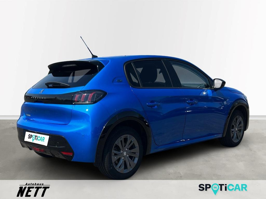 Peugeot e-208