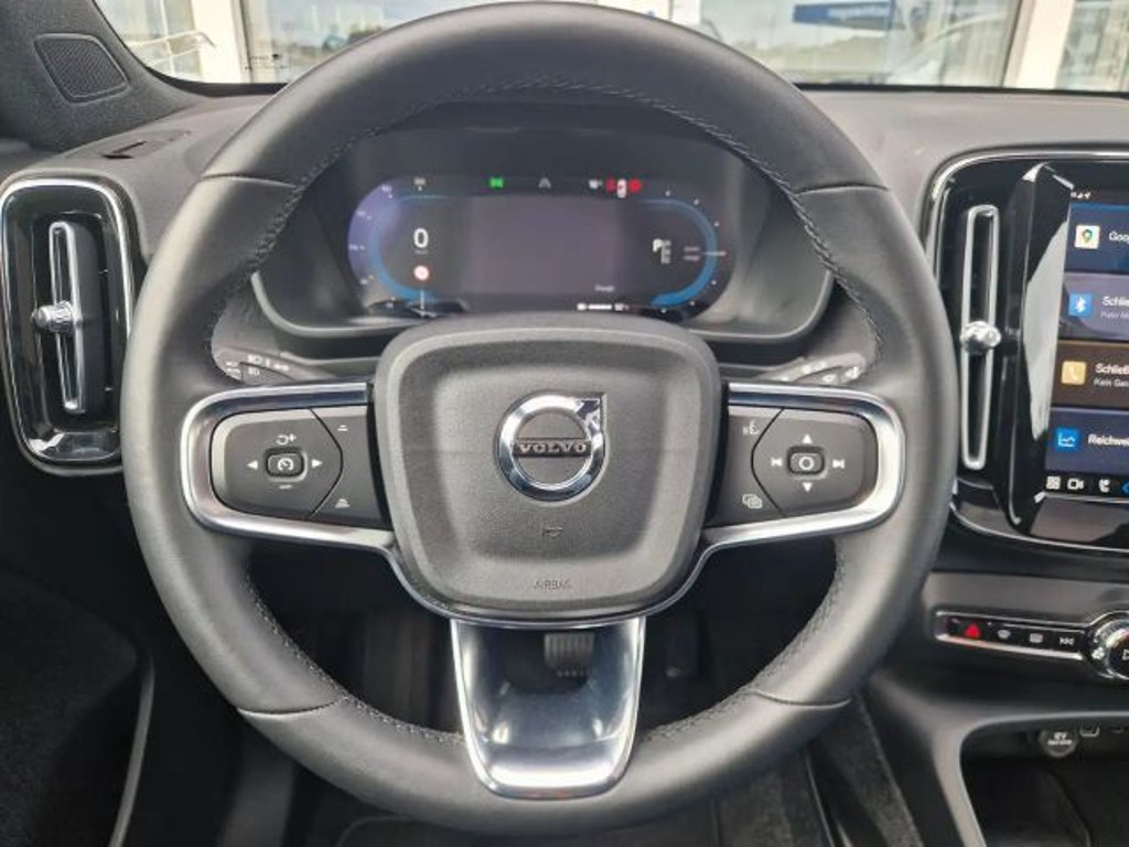 Volvo C40