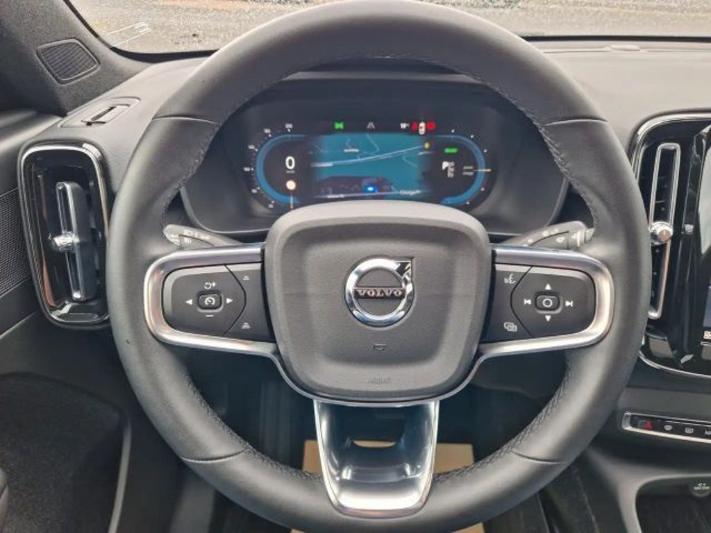 Volvo C40