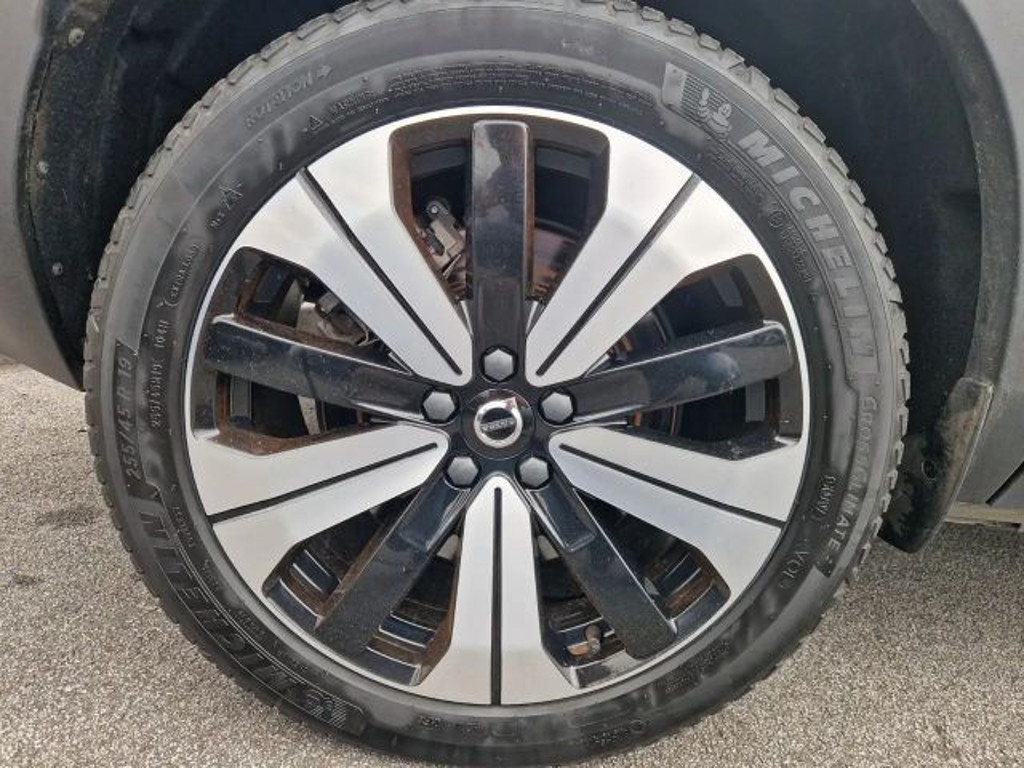 Volvo C40
