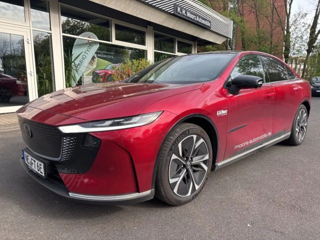 Mazda 6e Takumi RWD