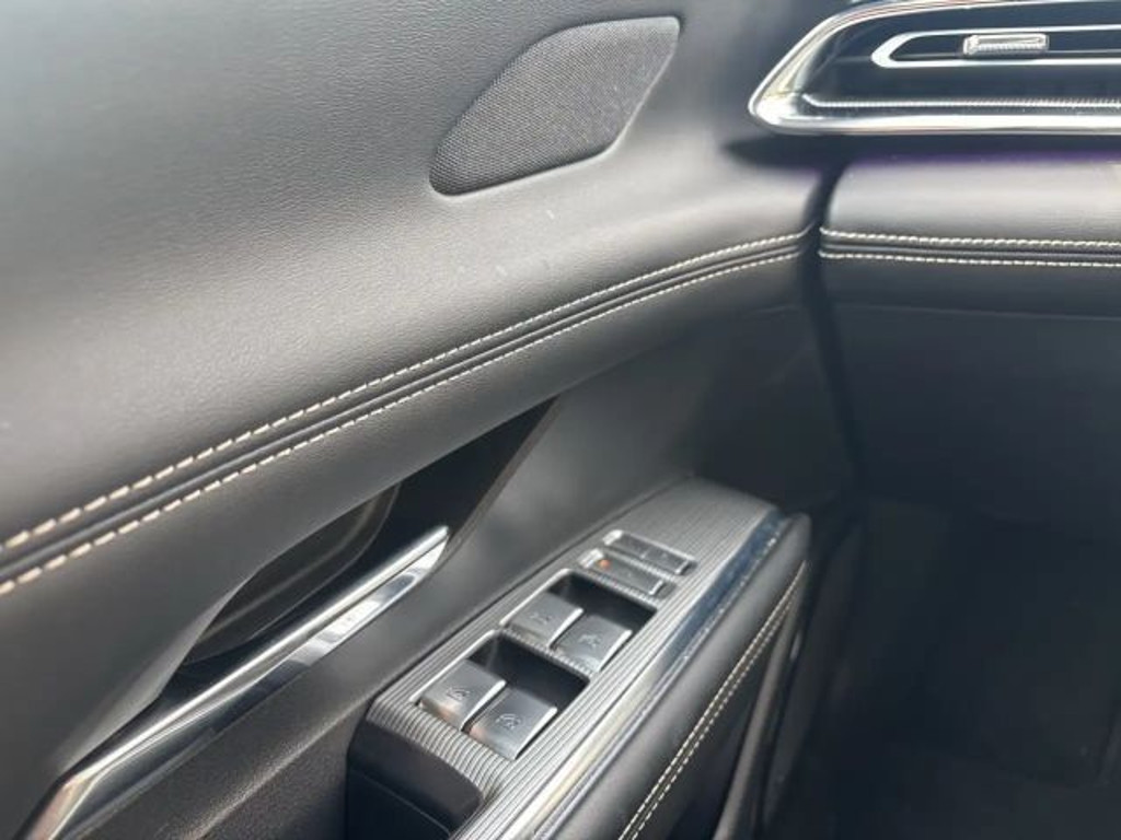Mazda 6e