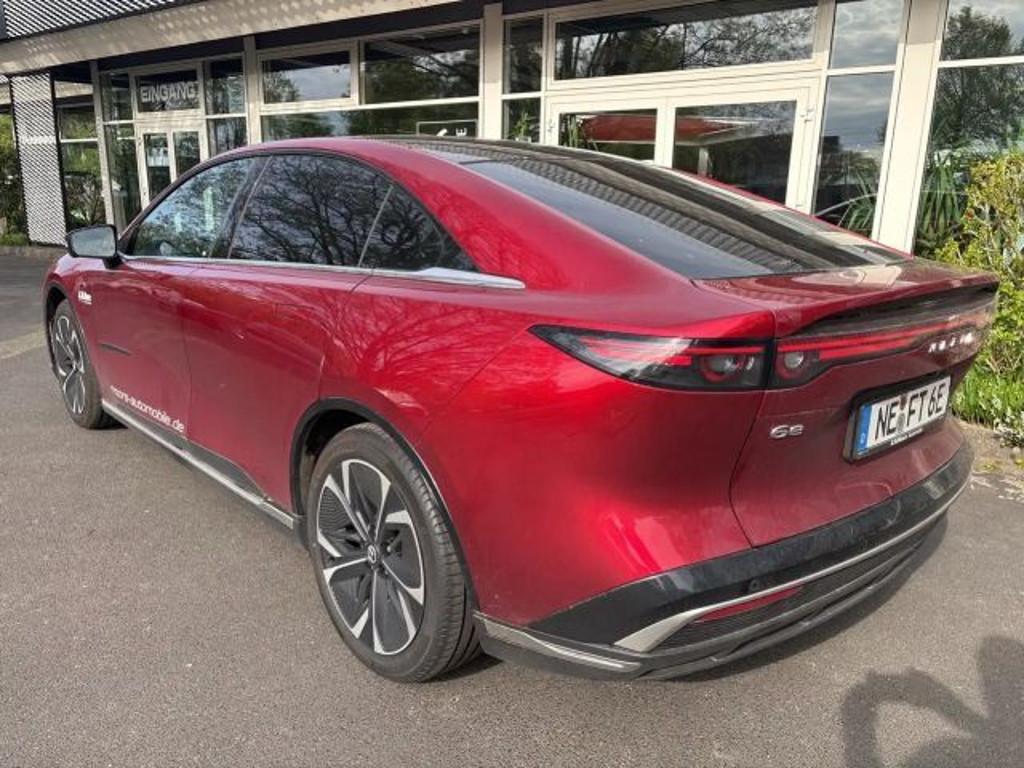 Mazda 6e