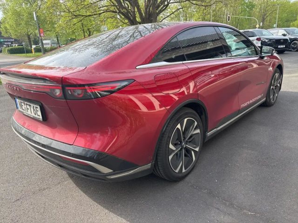 Mazda 6e