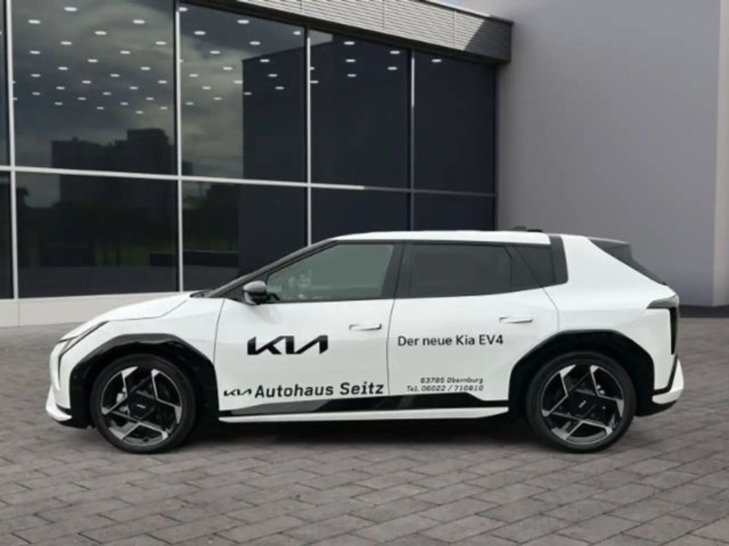 Kia EV4