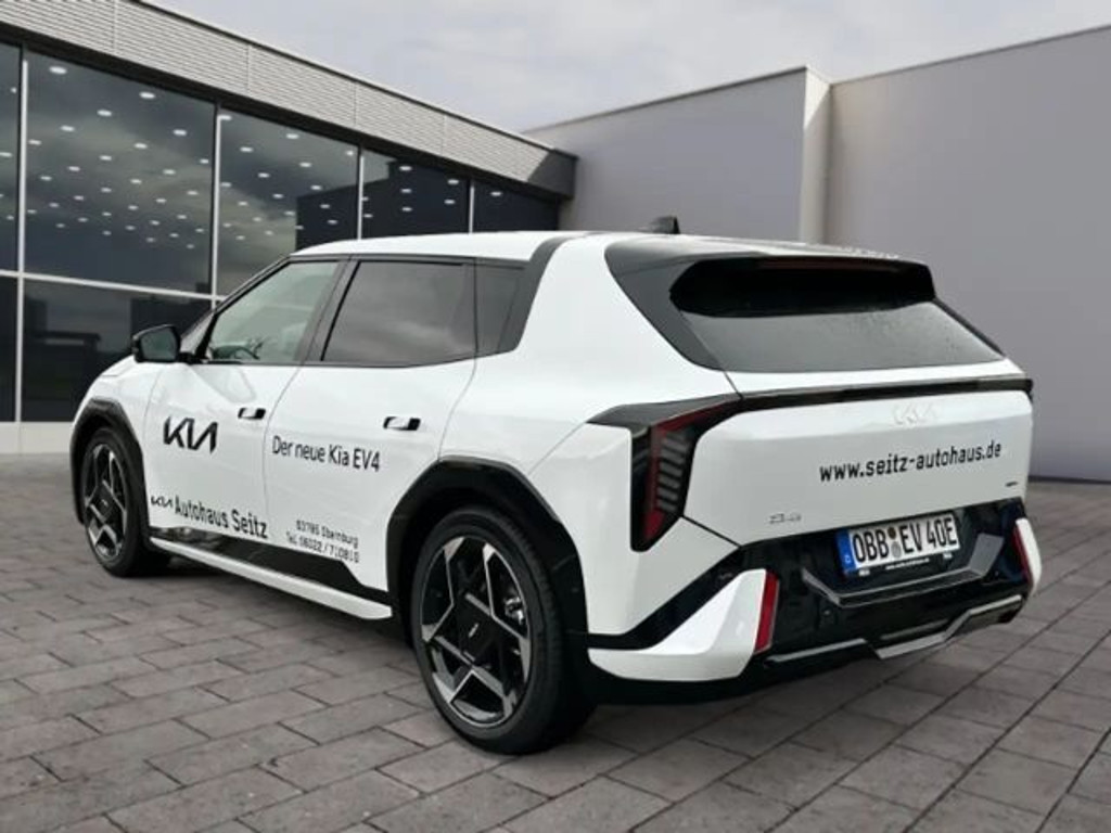 Kia EV4