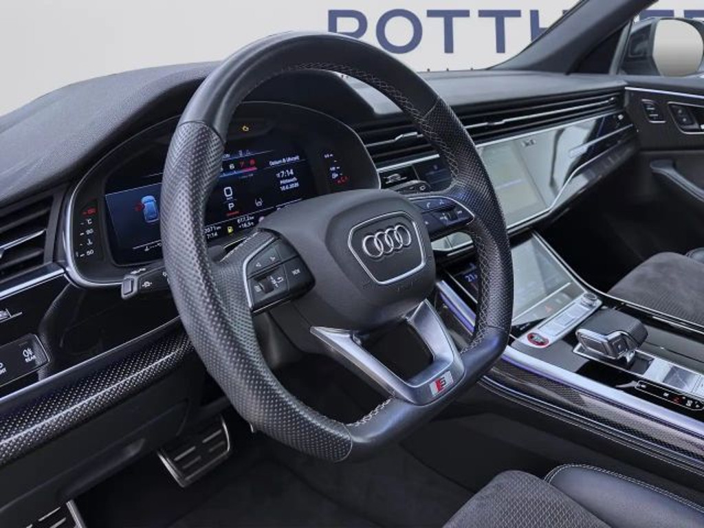 Audi SQ8