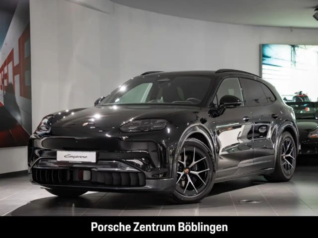 Porsche Cayenne Electric HA-Lenkung Head-Up BOSE 21-Zoll