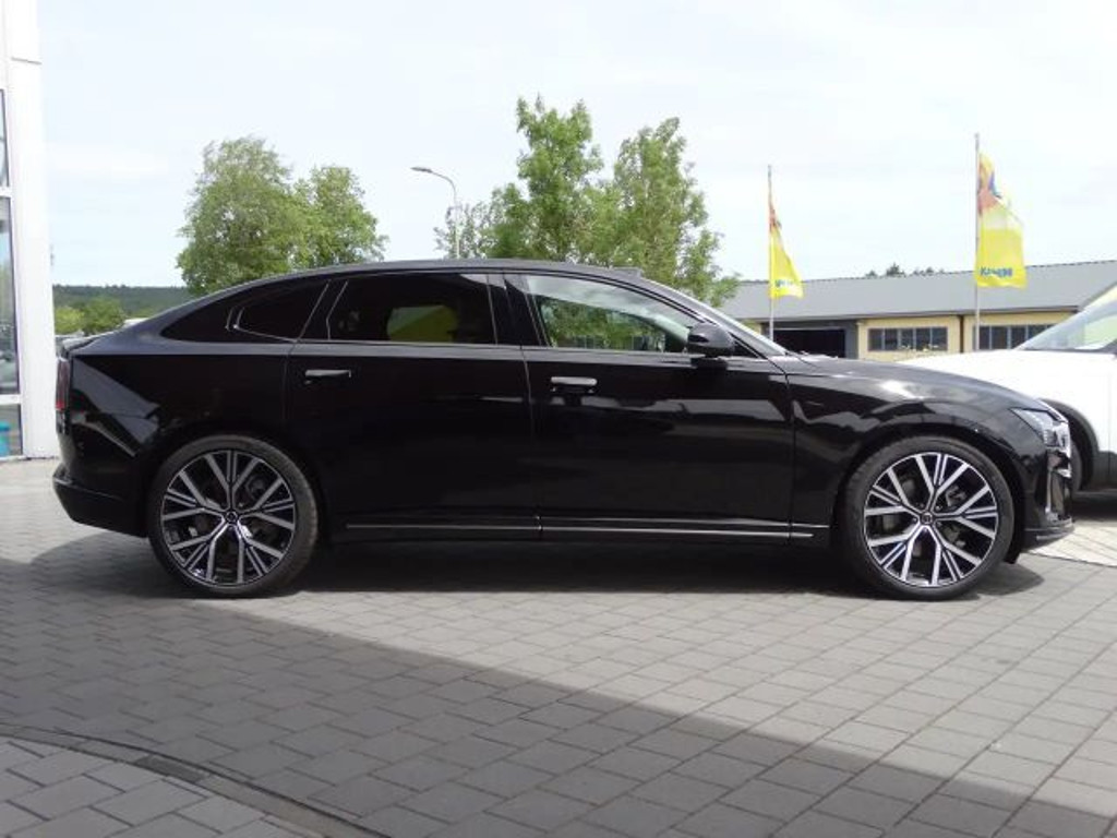 Volvo ES90