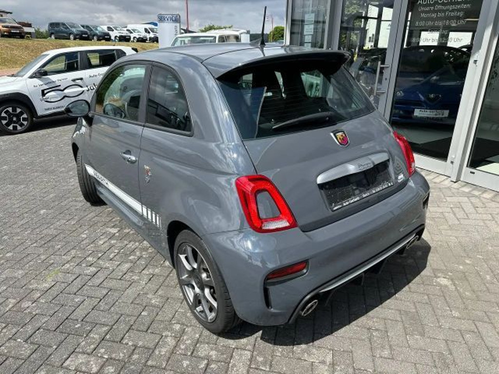 Abarth 595