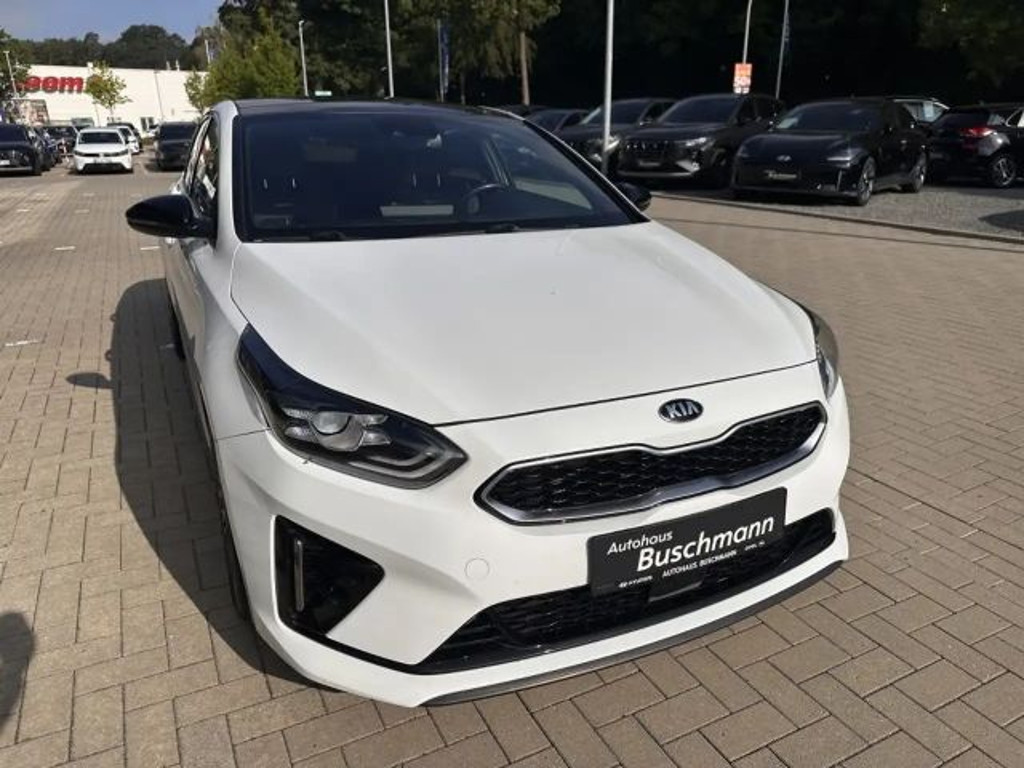 Kia ProCeed