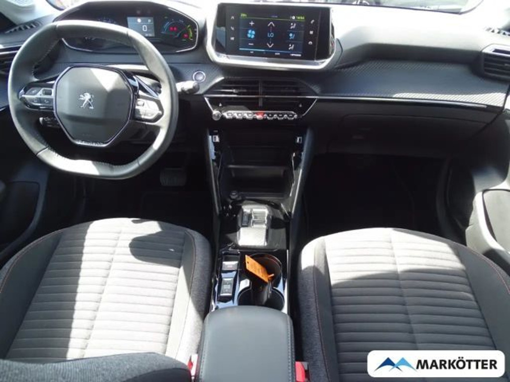 Peugeot e-208
