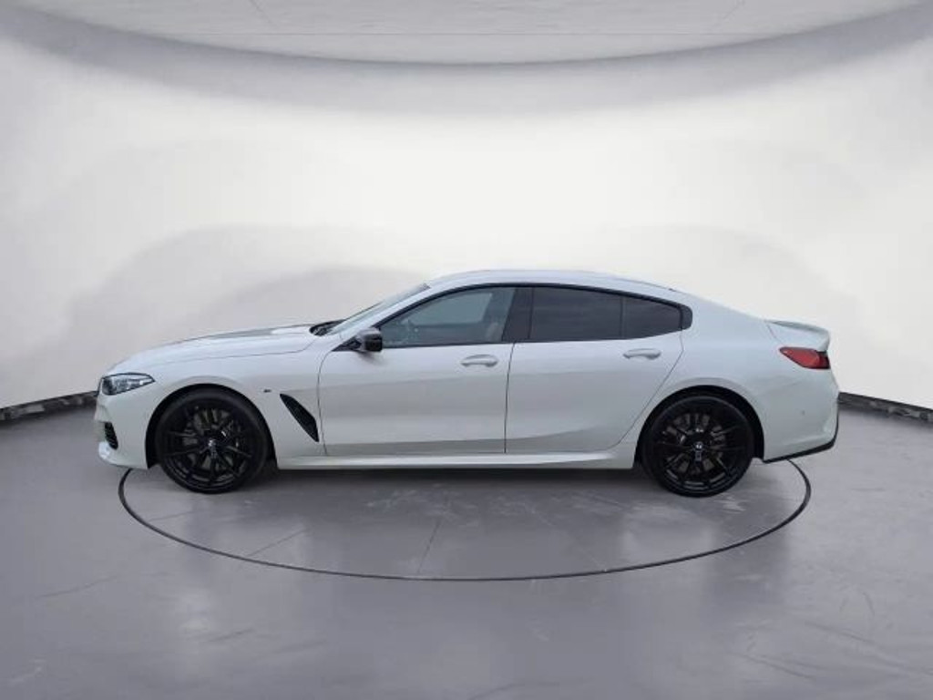 BMW M850