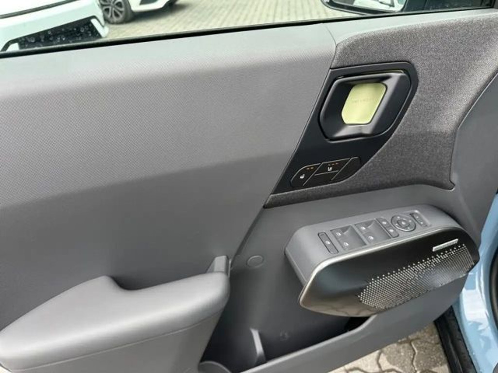 Kia EV2