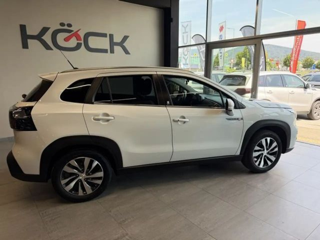 Suzuki S-Cross Flash Hybrid