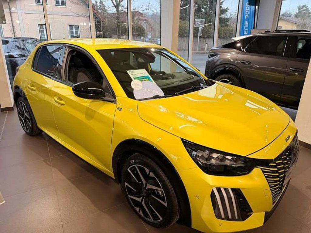 Peugeot e-208