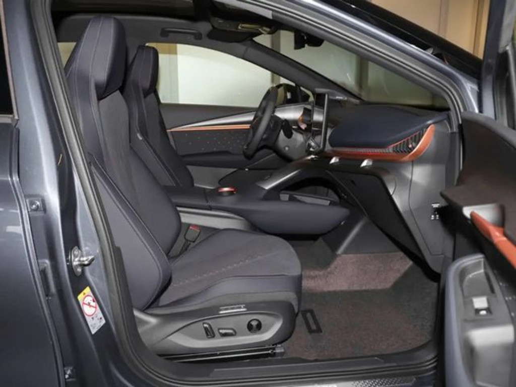 Cupra Tavascan