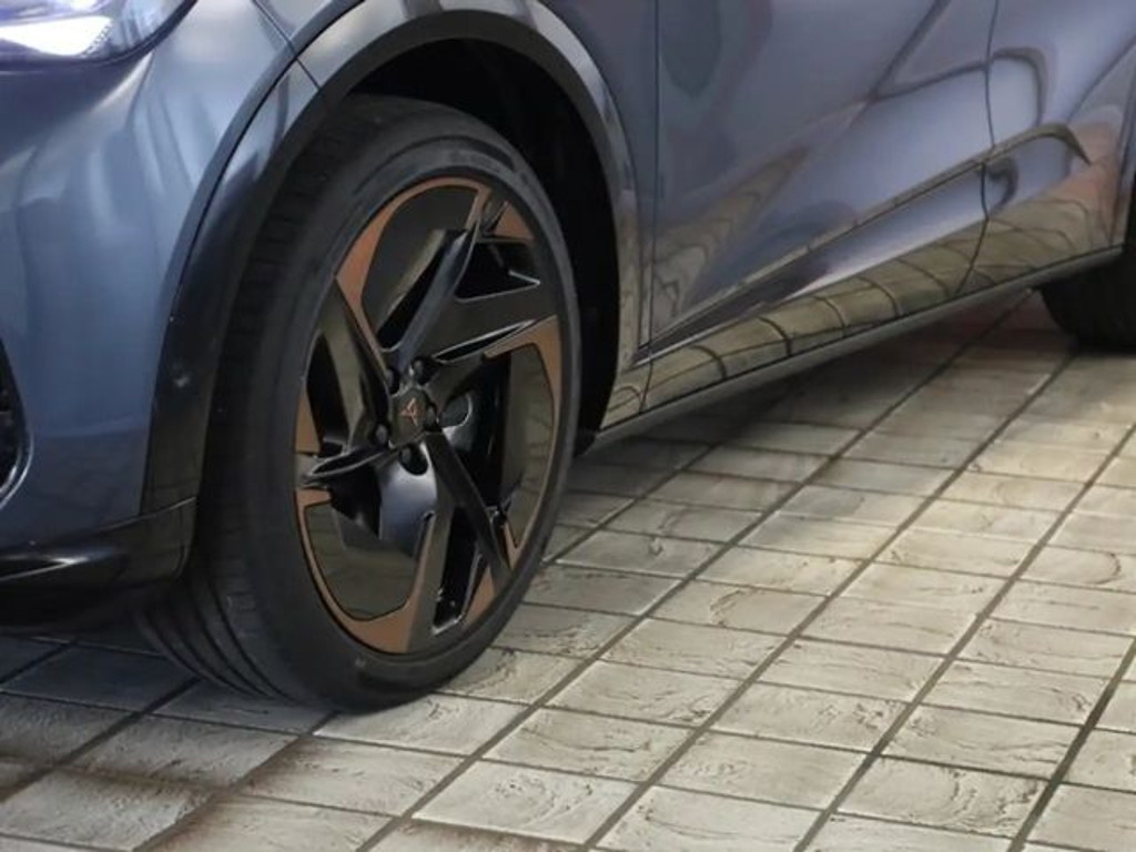 Cupra Tavascan