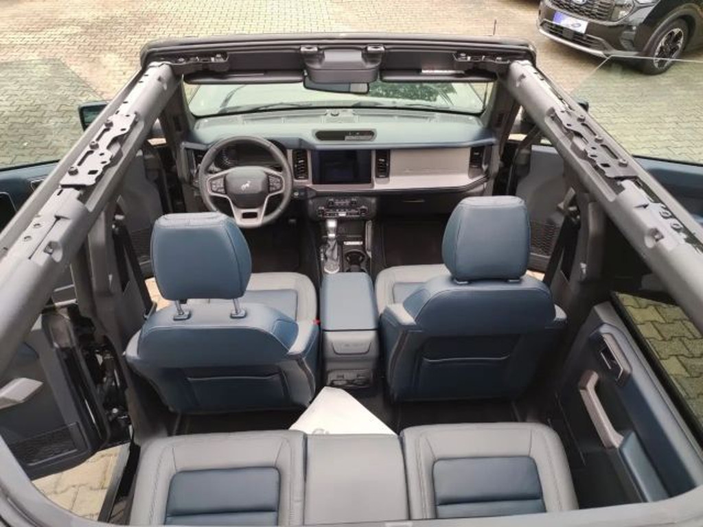 Ford Bronco