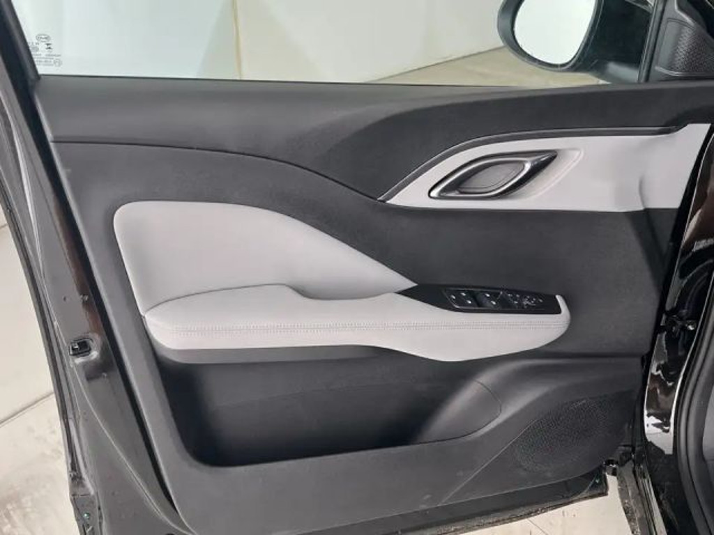 BYD Dolphin Surf