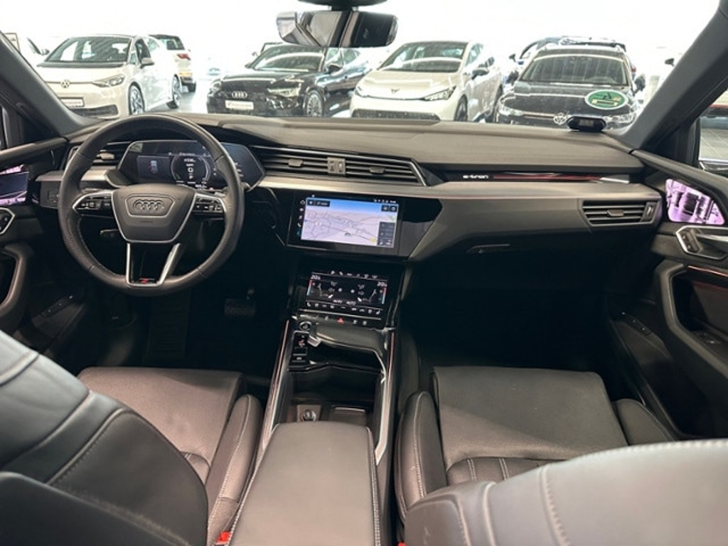 Audi e-tron