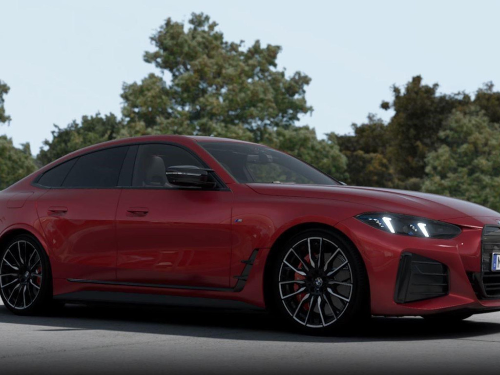BMW i4