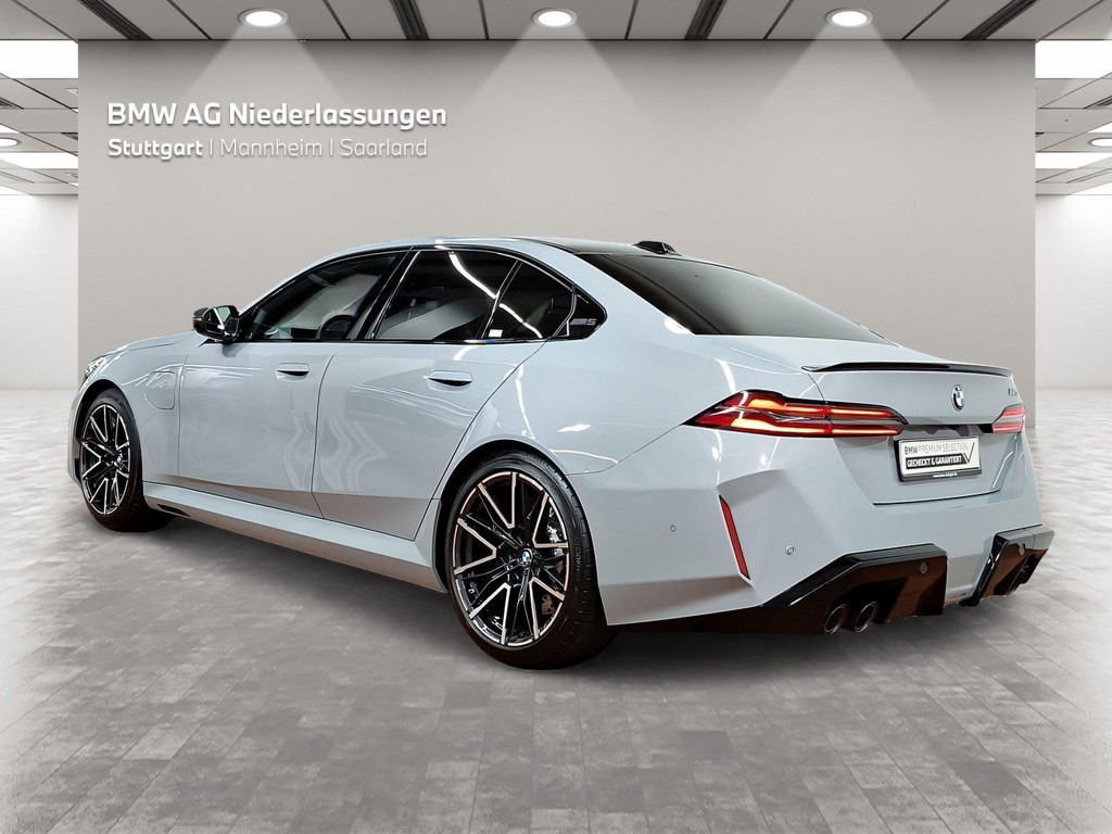BMW M5