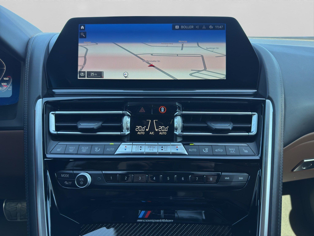 BMW M8