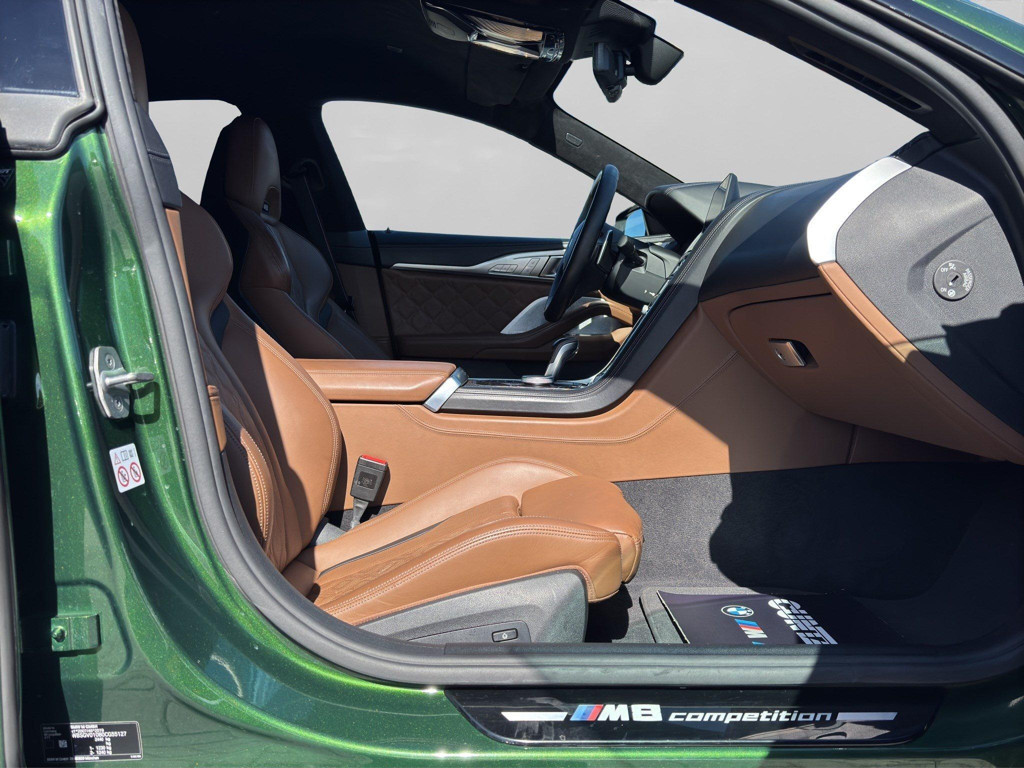 BMW M8