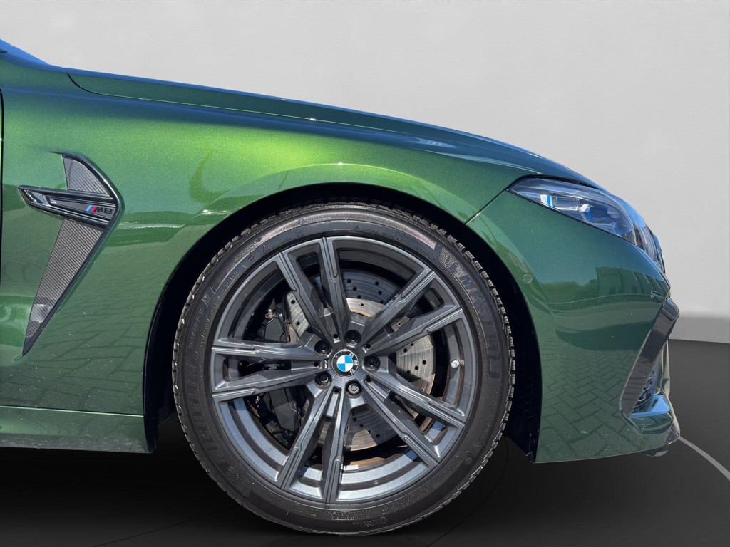 BMW M8