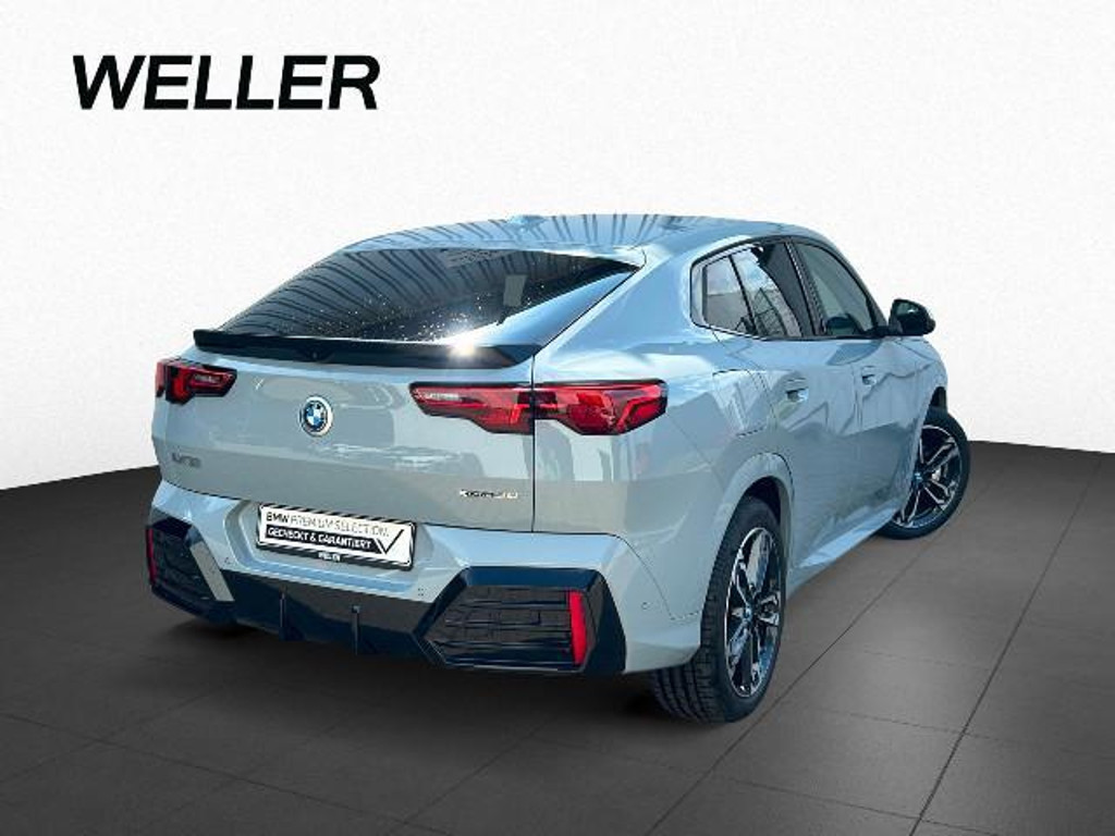 BMW iX2