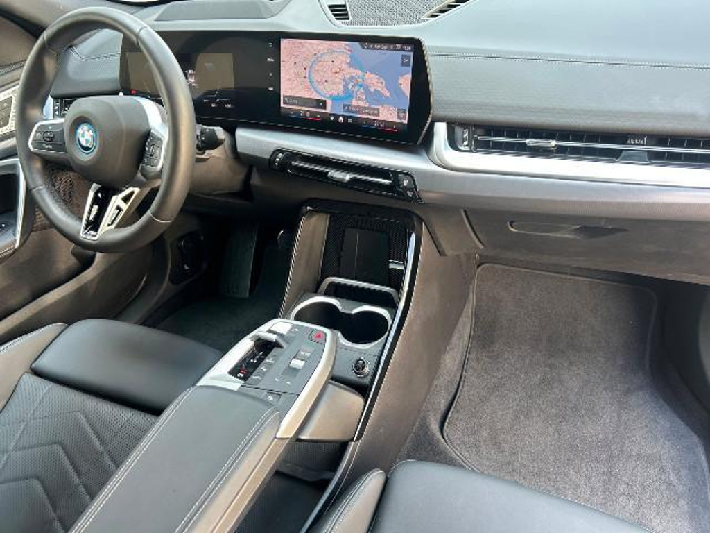 BMW iX2