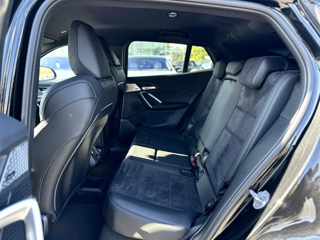 BMW iX2