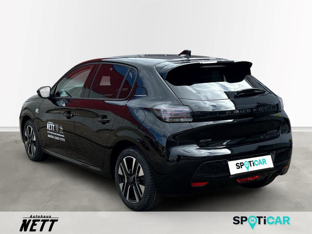 Peugeot e-208