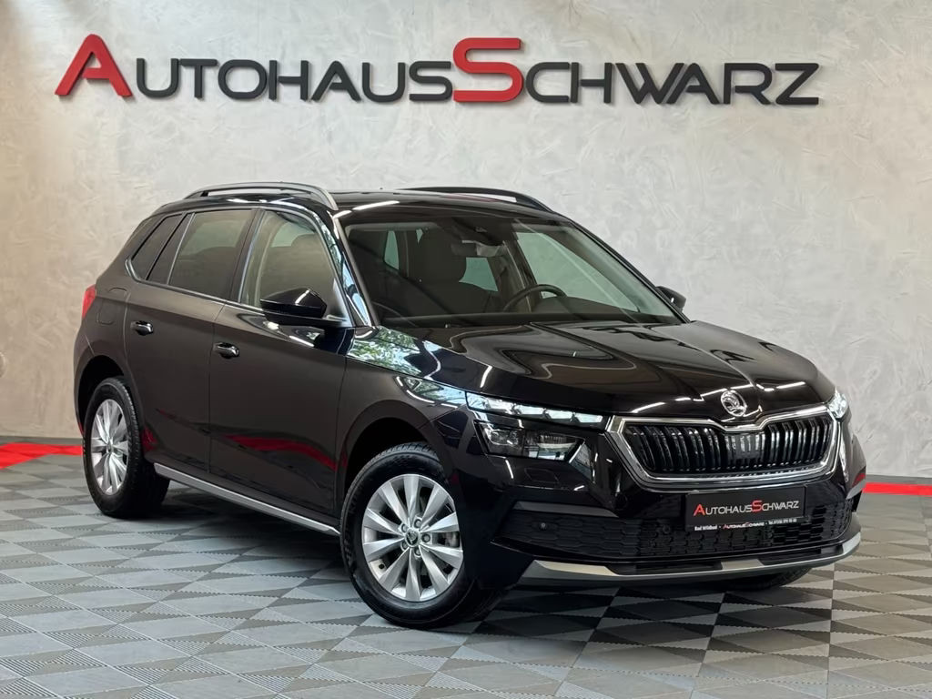 Skoda Kamiq Sytle DSG Kamera LED AHK SmartLink ACC