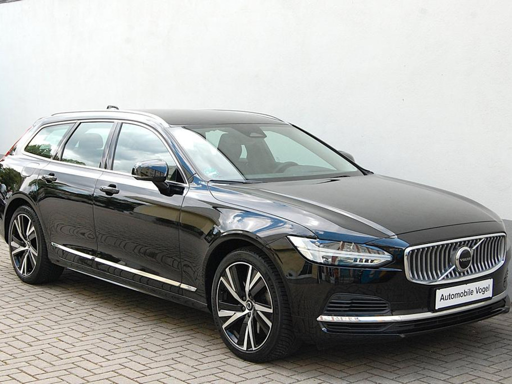 Volvo V90 AWD T8 Recharge Core