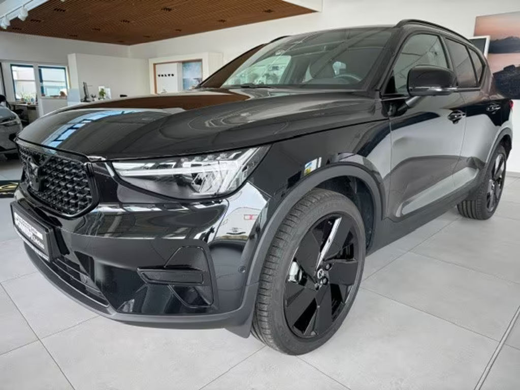 Volvo XC40 Plus
