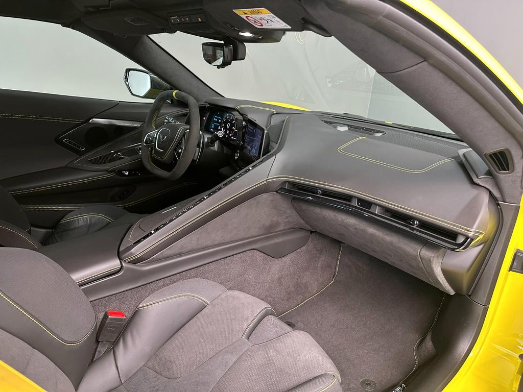 Corvette C8