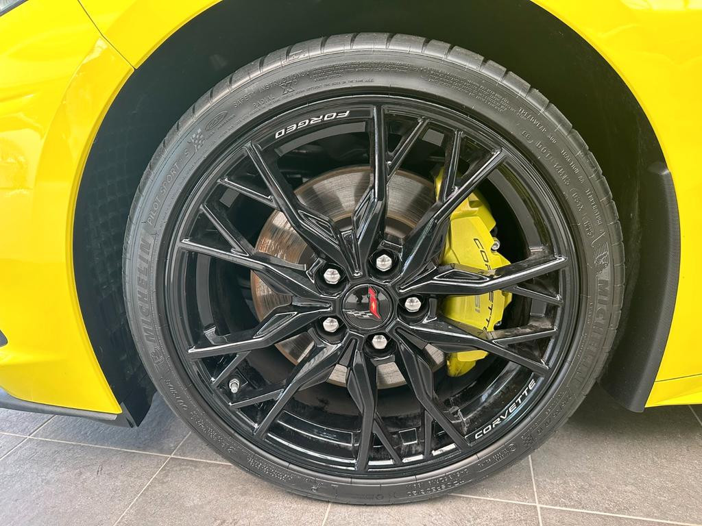Corvette C8